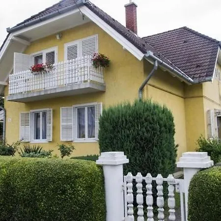 Gizella Haz Apartment Keszthely