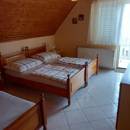 Gizella Haz * Keszthely